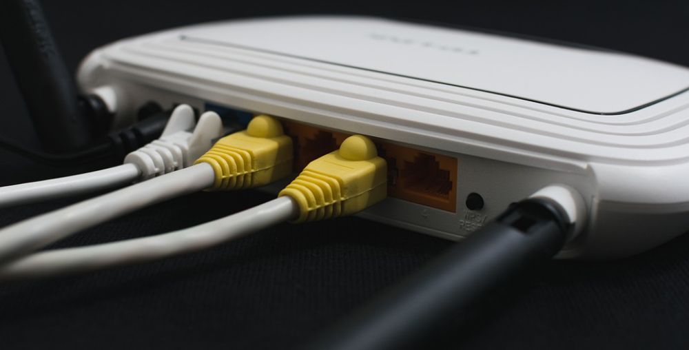 multiple ethernet ports in a router