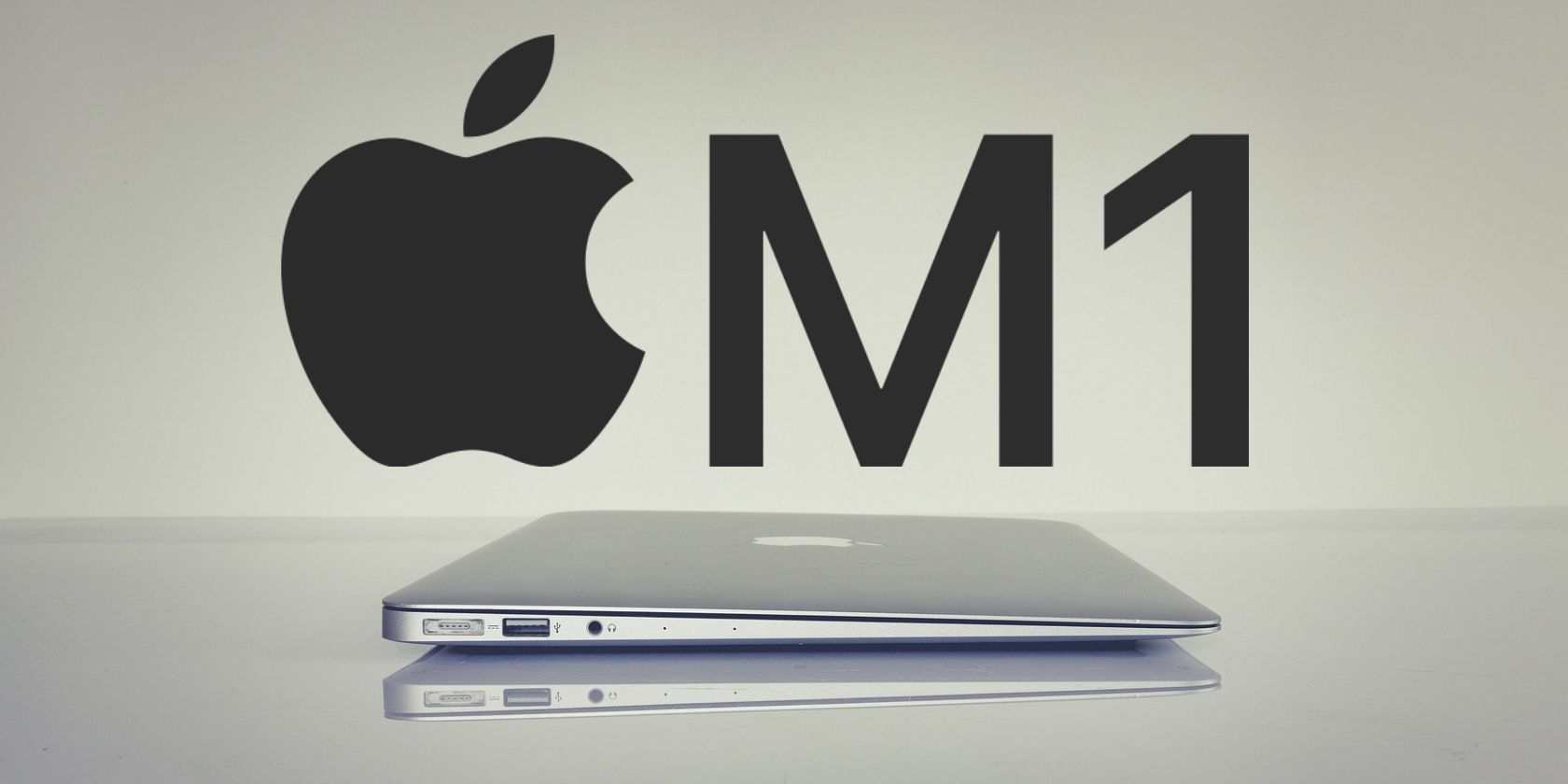 apple laptop under m1 chip logo