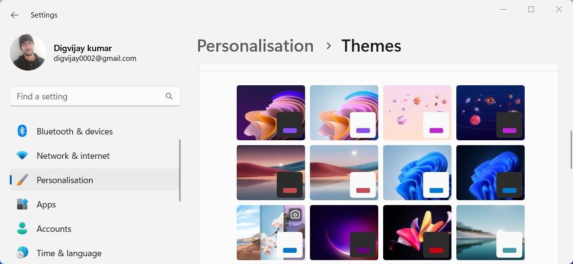 Education Theme on Windows 11