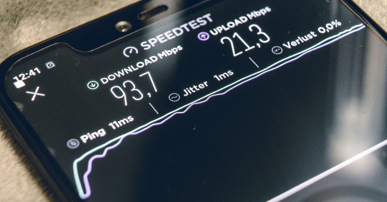 How Do You Compare Routers? Here\'s What Those Router Specs Actually Mean