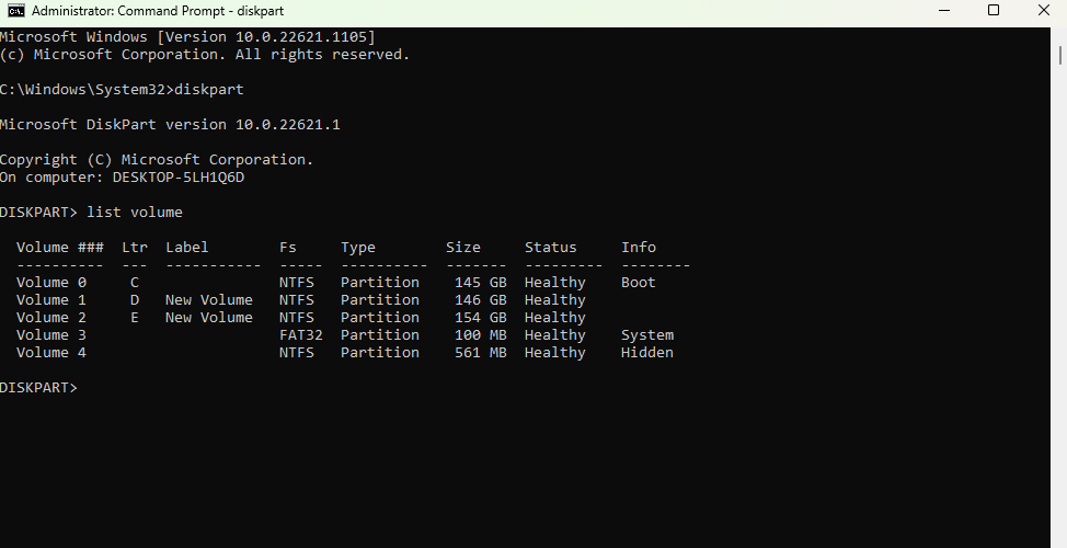 viewing the list of volumes using disk part