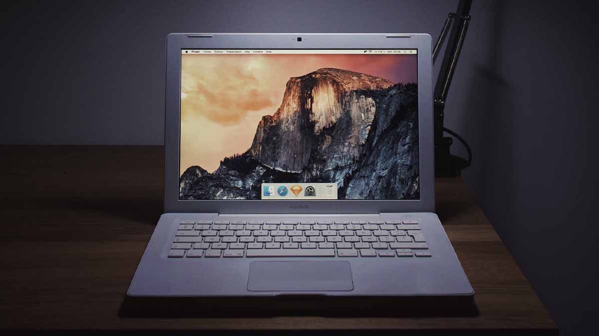 Old MacBook on a desk