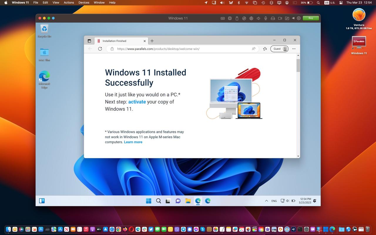 Windows 11 running in Parallels Desktop 18 alongside macOS