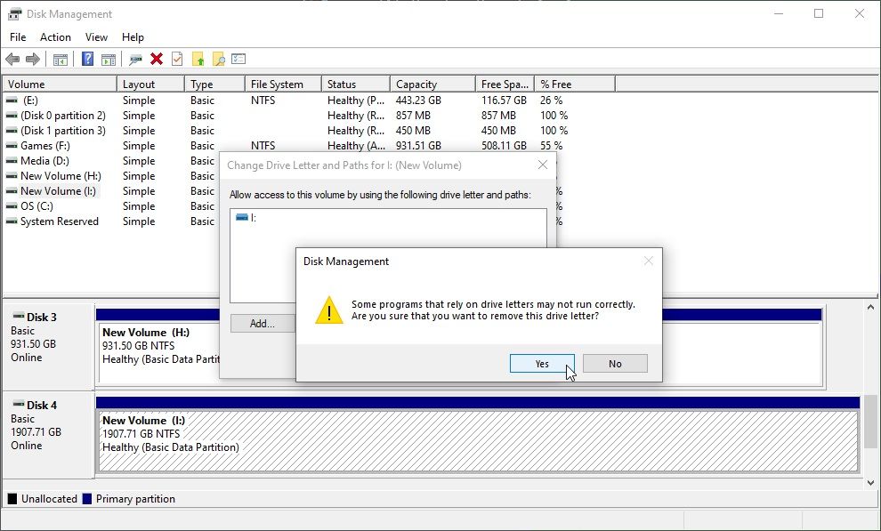 windows disk management drive change warning message