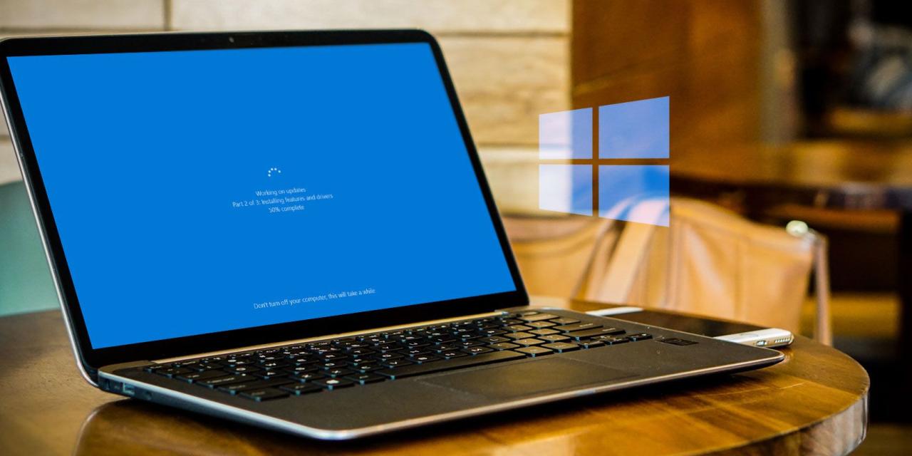 Windows 10 update dialogue on a laptop